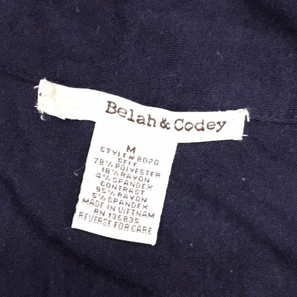 Belah & Codey Sleeveless striped women’s top. Very soft. Button up. - Picture 9 of 10